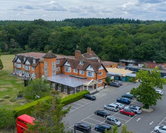 Grovefield House Hotel by Uno -Free Parking - Slough - Gebäude
