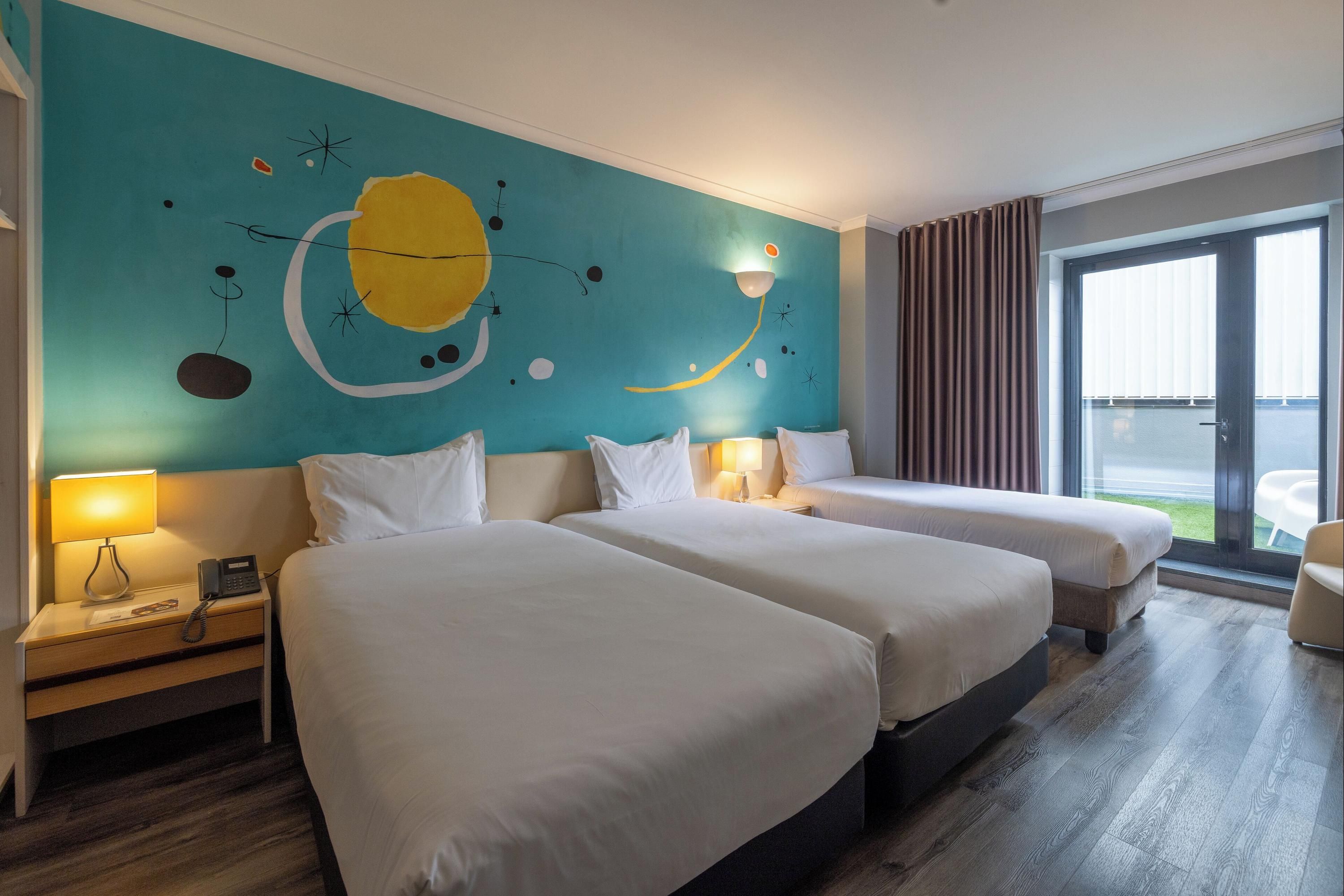 Hotel 3K Barcelona - ליסבון