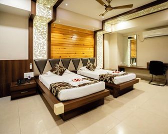 Hotel Grand Arjun - Raipur - Habitación