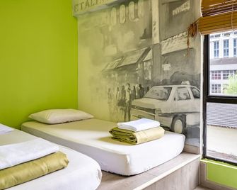 Pods The Backpackers Home & Cafe, Kuala Lumpur - קואלה לומפור - חדר שינה