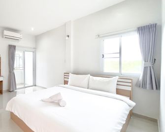 S-House Hotel Surin - Surin - Schlafzimmer