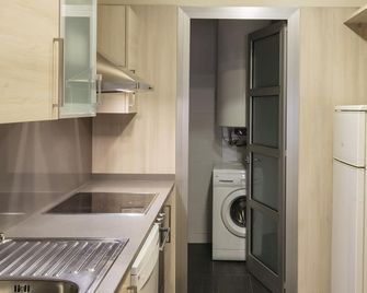 Barcelona Apartment Villarroel - Барселона - Кухня