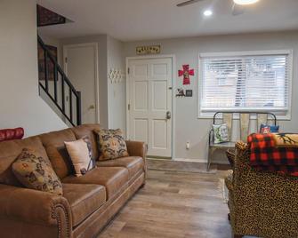 Sawmill Townhouse #1 - Red River - Living room
