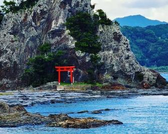 Stay without meals Standard Eating while walkin / Higashimuro-gun Wakayama - Nachikatsuura