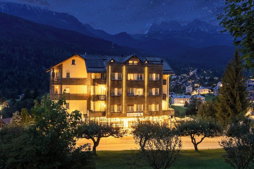 Th Cadore - Hotel Antelao - Borca di Cadore - Edificio