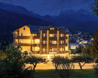 Th Cadore - Hotel Antelao - Borca di Cadore - Building