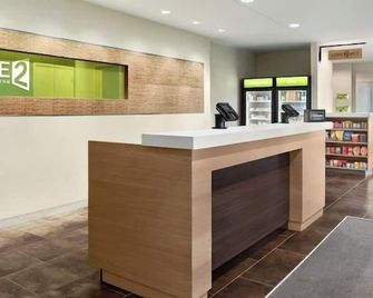Home2 Suites by Hilton Camarillo - Camarillo - Receptie