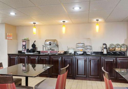 Quality Inn Olive Branch 73 8 3 Olive Branch Hotel Deals