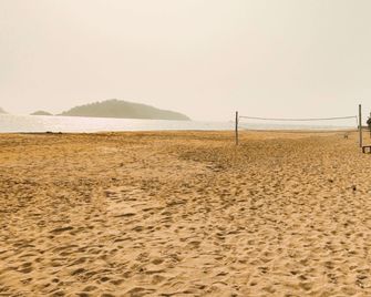 Devbagh Beach Resort - Junglelodges - Karwar - Beach