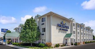 Microtel Inn & Suites by Wyndham Indianapolis Airport - אינדיאנאפוליס