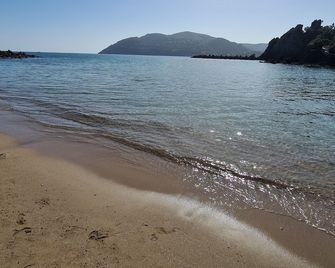 Bel appartement terrasse au 4ème et dernier étage - Mandelieu-la-Napoule - Playa