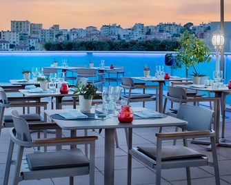 NH Nice - ניס - מסעדה