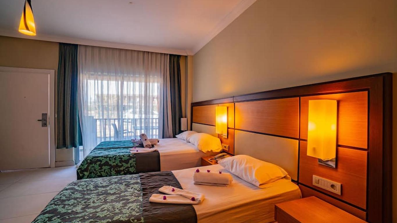 Prenses Sealine Beach Hotel