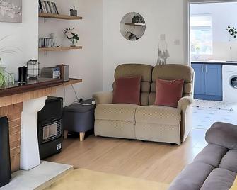 Three-Bedroom Home in Tulfarris Village, Wicklow - Wicklow - Living room