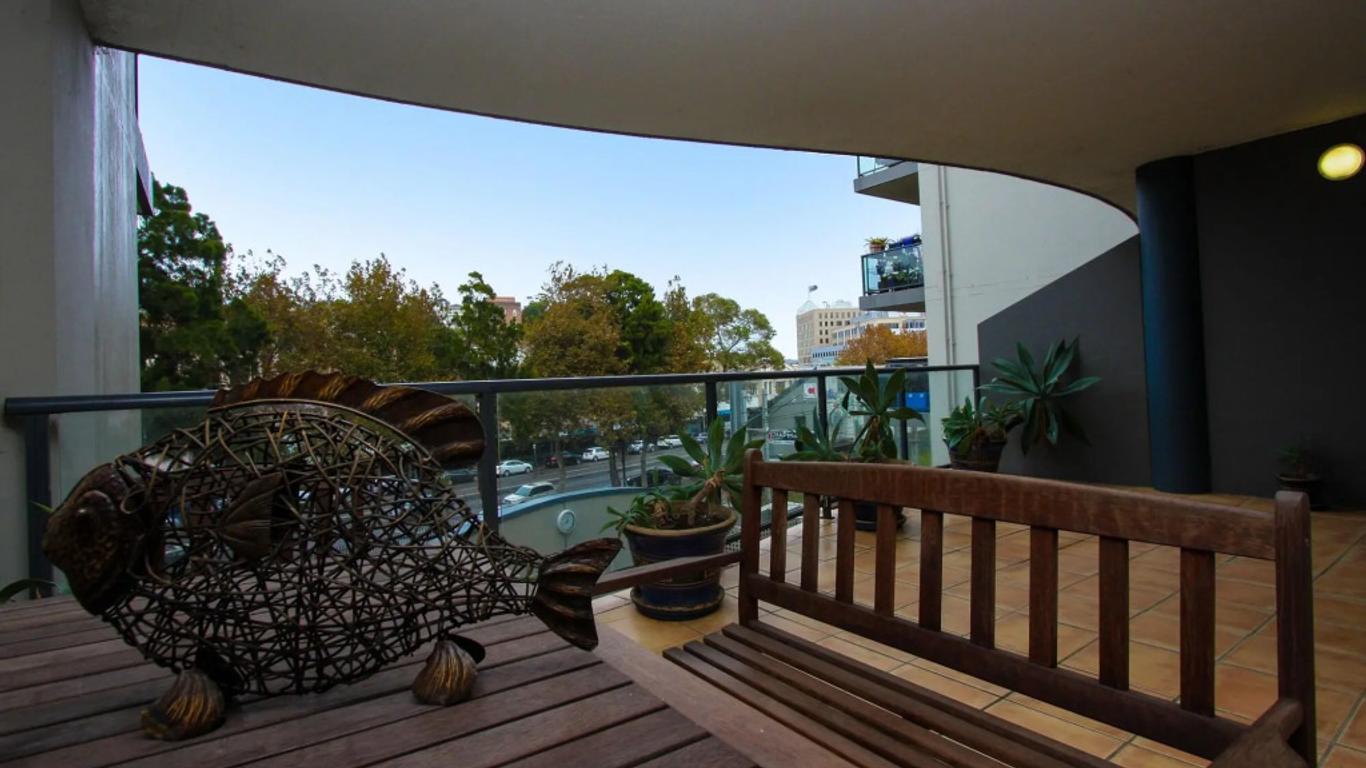 Nautilos On The Harbour