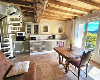 Gites Dans Le Perche, Le Forest - Perche-en-Nocé - Kitchen