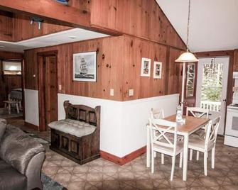 Rest And Relax In Comfort While Exploring Mid-Coast Maine! - Tenants Harbor - Comedor