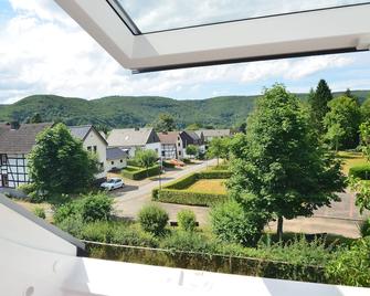 Burg Blens - Heimbach - Balkon