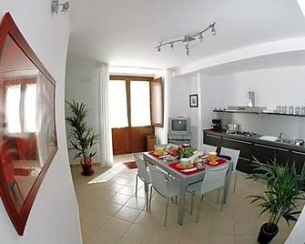 B&B Tarasia - Ragusa - Comedor