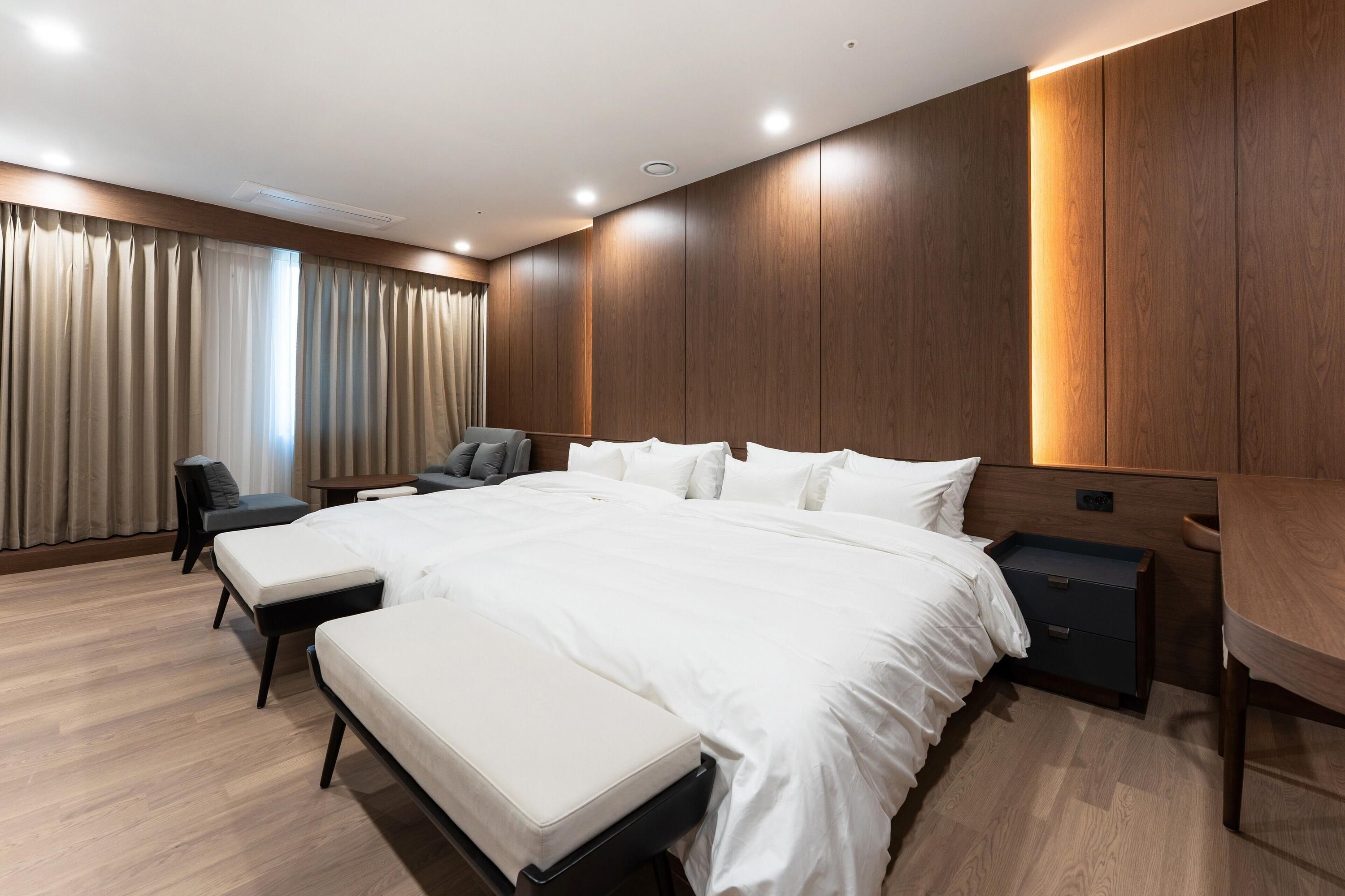 Shilla Legacy Hotel - Gyeongju - Habitación