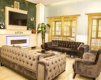 Bursa Palas Hotel - Bursa - Wohnzimmer