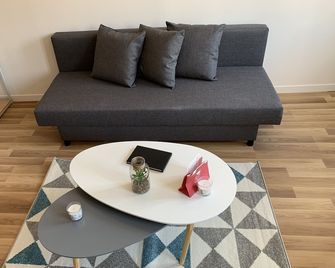 Esprit Studio sur plateau central - Clermont-Ferrand - Living room