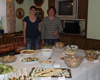 Gasthaus Zur Waldesruh - Obernried - Buffet