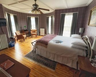 LimeRock Inn - Rockland - Bedroom