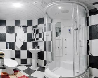 Light Hotel on Bebelya Street - Yekaterinburg