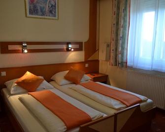 Hotel Aragia - Klagenfurt - Sypialnia