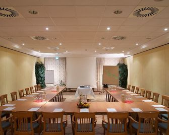 Parkhotel - Rosarium - Tornesch - Sala de reuniões