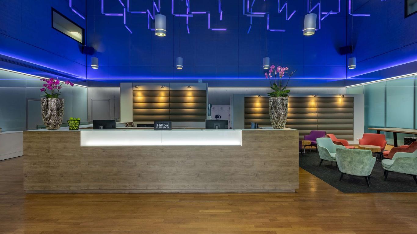 DoubleTree by Hilton Frankfurt Niederrad