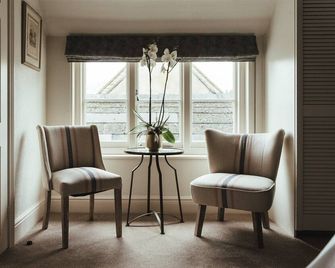 The Falcon Painswick - Stroud - Bedroom