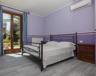 Il Castellano Vacanze - Porto Sant'Elpidio - Camera da letto
