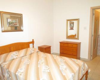 Property in Birzebbugia Close to the beach - Birżebbuġa - Bedroom