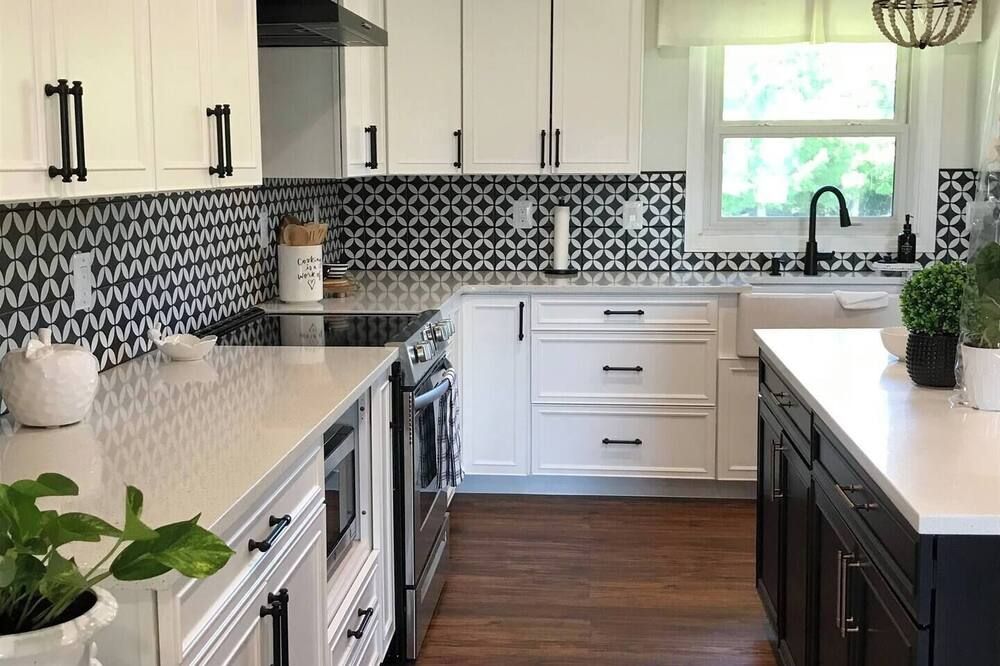 Charming 3-bedroom house with WiFi and AC in superb Accident. Deep Creek Lake