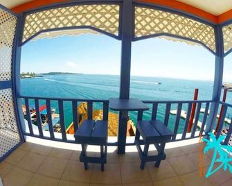 Hotel Bocas Town - Bocas del Toro - Balkon