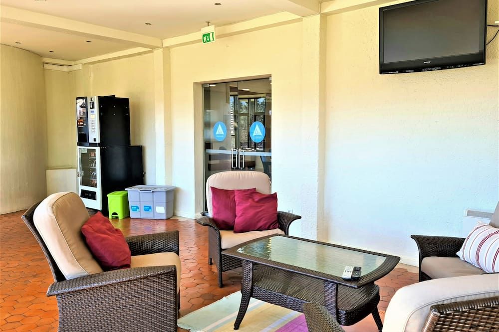 HI Geres - Pousada de Juventude do Gerês - ג'רס - סלון