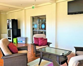 HI Geres - Pousada de Juventude do Gerês - ג'רס - סלון