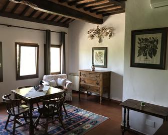 Macciangrosso - Chiusi - Comedor