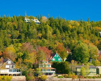 Woodland Apartments - Acadia National Park - Tremont - Outdoors view