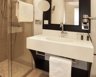 Hotel Villa Florentina - Fráncfort - Baño