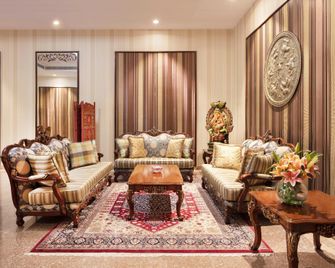 Orchha Palace and Convention Centre - Orchha - Lounge