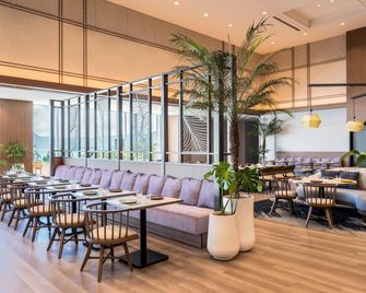 Grand Mercure Beppu Bay Resort & Spa - Hiji - Building