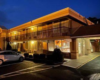 Travelers Inn Dayton - Dayton - Building