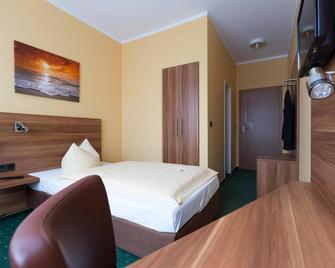 Stadt-Gut-Hotel Westfalia - Halle - Bedroom