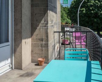 Le Splendid - Troyes - Balkon