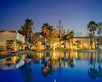 Iliade Aqua Park Djerba - Houmt Souk - Alberca