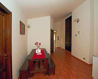 B&B La Scapola - Mattinata - Hallway