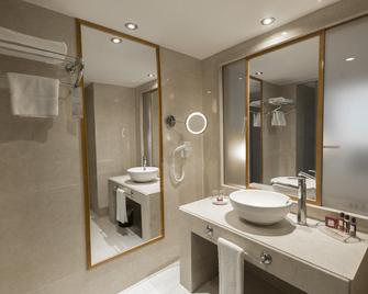 Anemon Grand Denizli Otel - Denizli - Bathroom